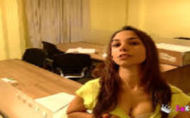 Video porno xvideos com uma morena pantera que adora sexo forte