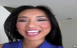 Japonesa gostosa caindo de boca na rola do bem dotado do bangbros