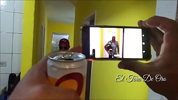 Porno com empregada gostosa dando a buceta grande