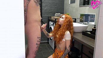 X vidio gostoso com essa magrinha toda ruivinha tomando uma surra de rola de seu macho bem dotado