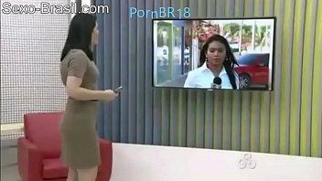 Boas fodas com reporter do tempo caiu na net exibindo xota