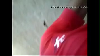 Sexo louco com novinha puta com pedreiro dotado na obra